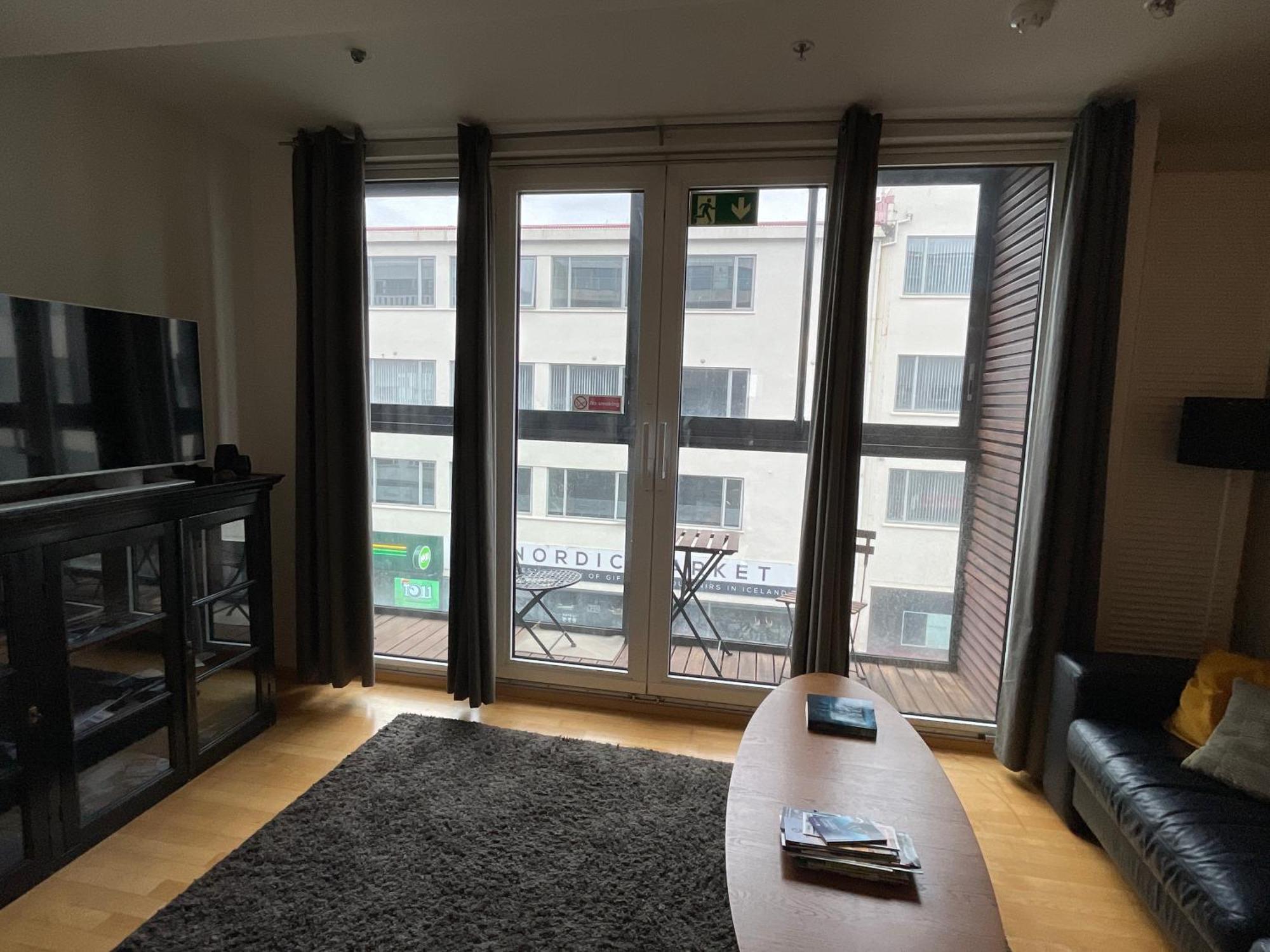 City Center Luxury Apartment Reykjavík Exteriör bild