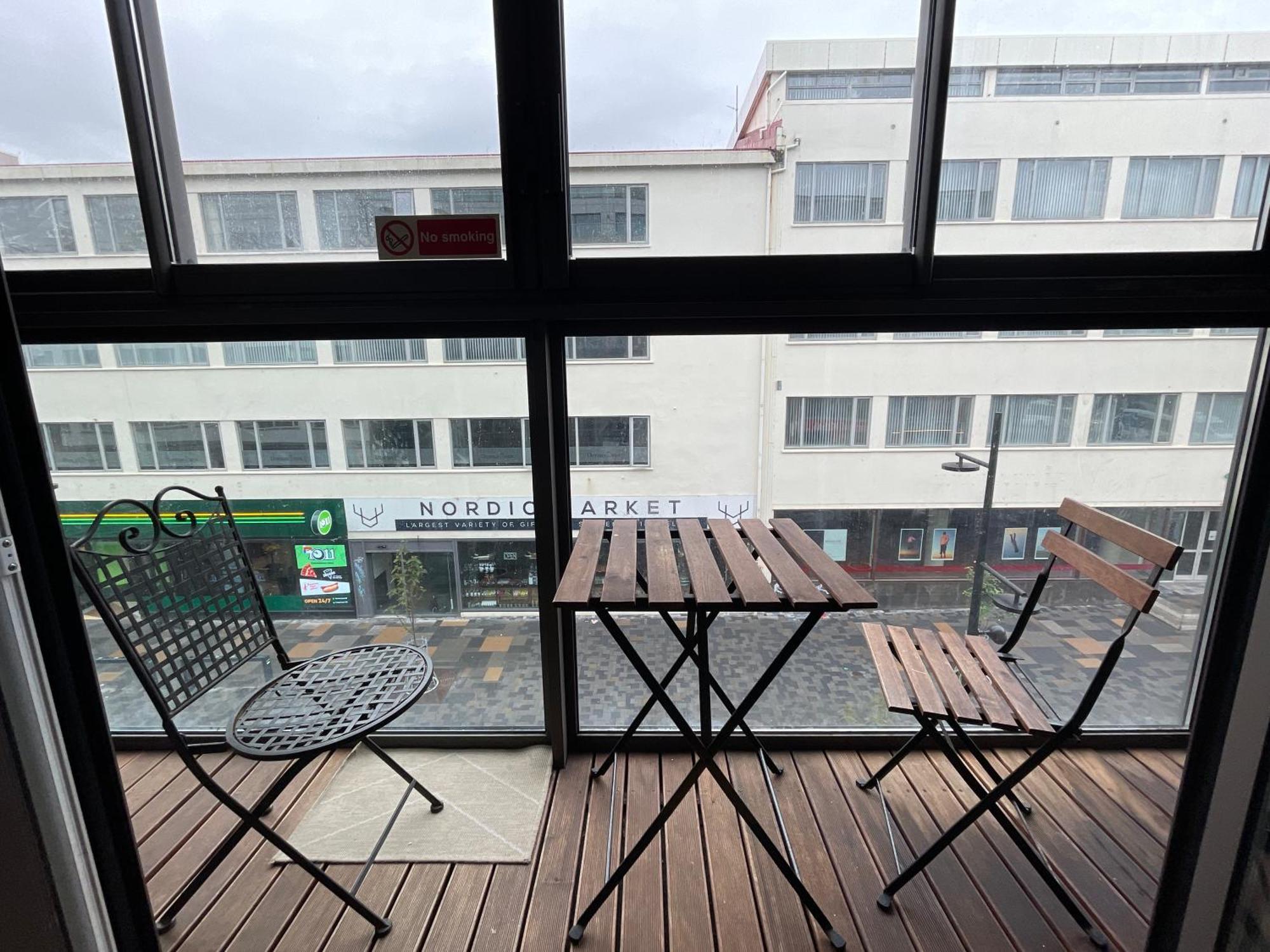 City Center Luxury Apartment Reykjavík Exteriör bild